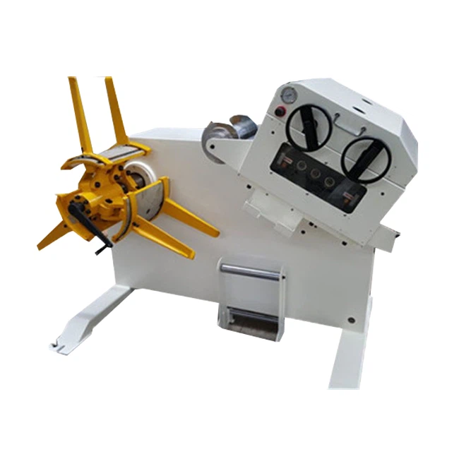 Redresseur de bobine économiseur d'espace